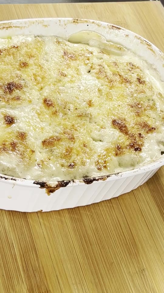 Baba's scalloped potatoes